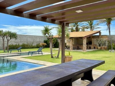 Casa de Praia para Aluguel em Beberibe – Frente Mar