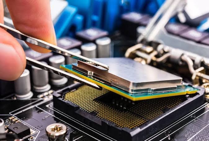 Serviços de Informática e Tecnologia