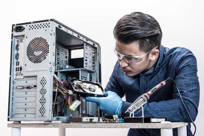 Serviços de Informática e Tecnologia